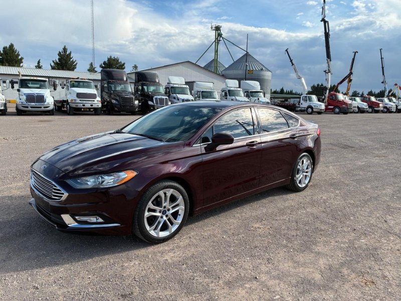 Carro Ford